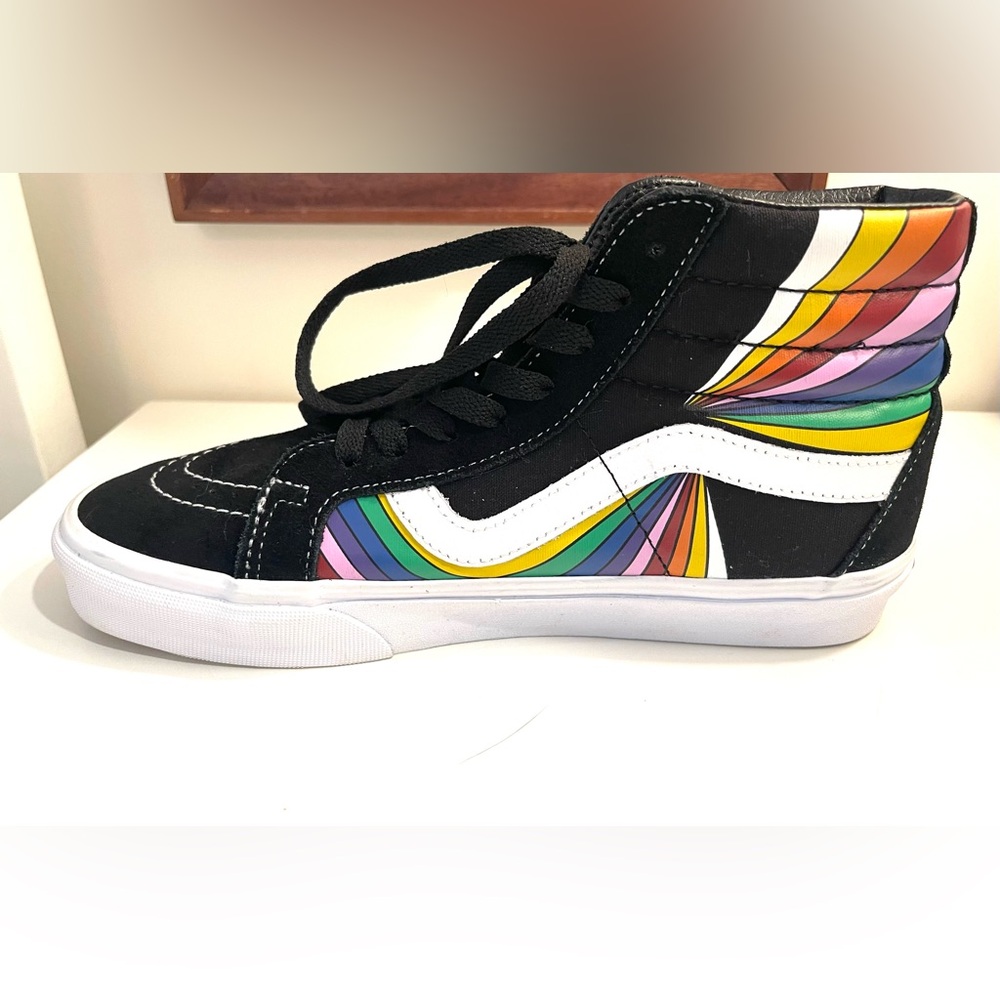 Vans Colorful High-Top Skate Sneakers - Picture 14 of 15